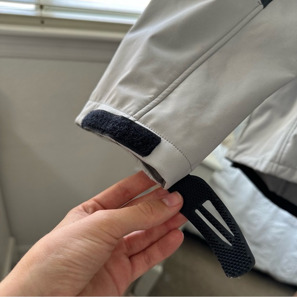 The North Face Summit Series Gore Tex Outview Jacket - Picture 5 of 15